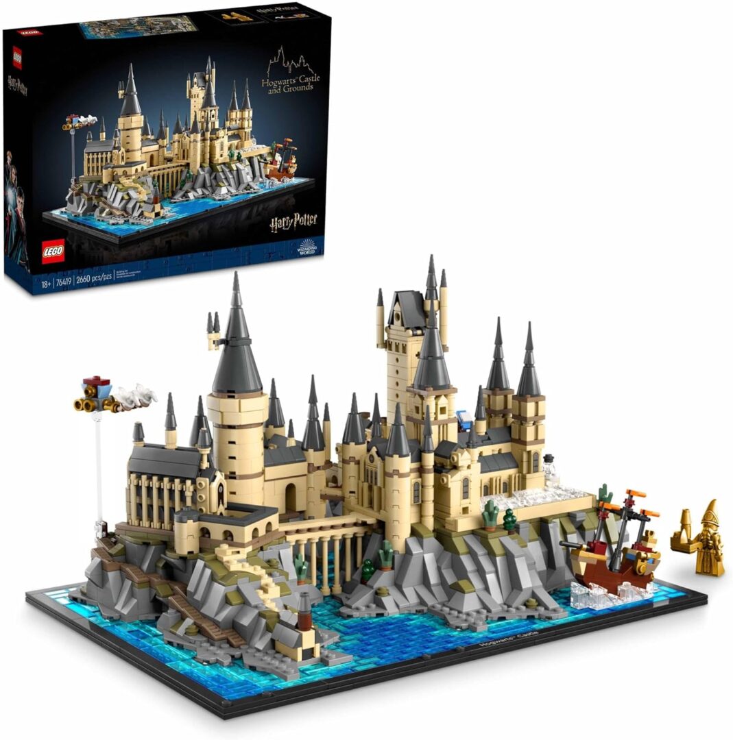 LEGO Harry Potter Hogwarts Castle collectible set